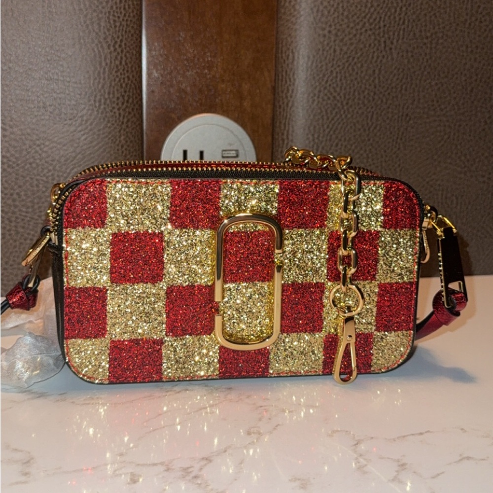 Marc Jacobs The Snapshot Red and Gold Glitter RARE‼️🚨🚨💥💥 - Picture 9 of 9